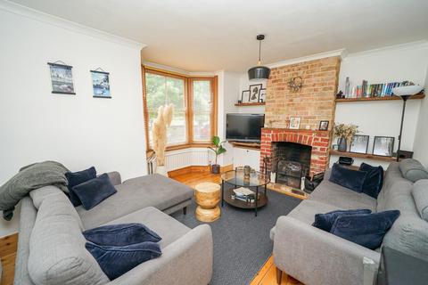 19 Waterloo Road, Leighton Buzzard, LU7 2NR