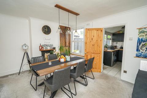 19 Waterloo Road, Leighton Buzzard, LU7 2NR