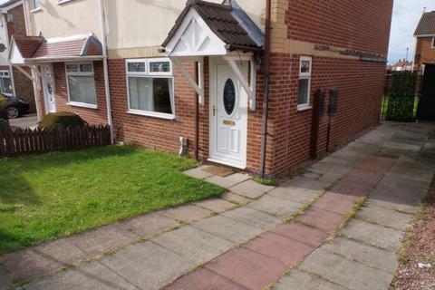 3 bedroom semi-detached house to rent, Netherfields Crescent, Middlesbrough