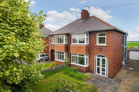 3 bedroom semi-detached house for sale, Wistow Road, Selby