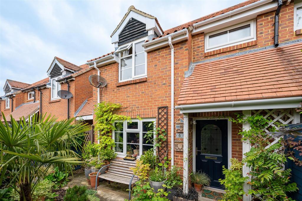 Conifer Close, New Earswick, York 2 bed house for sale £275,000