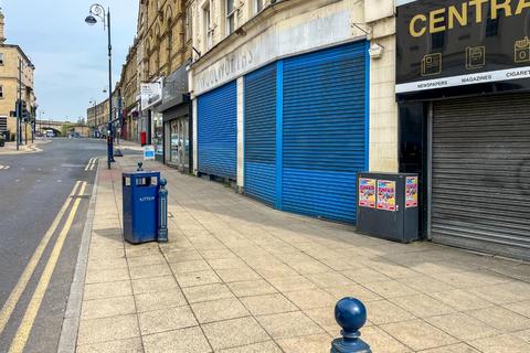 Property to rent, Market Place, Dewsbury