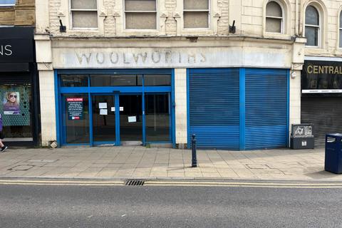 Property to rent, Market Place, Dewsbury