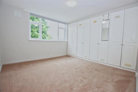 2 bedroom flat for sale, Boreham Holt, Elstree
