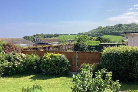 2 bedroom detached bungalow for sale, Lon Gogarth, Benllech, Tyn-Y-Gongl