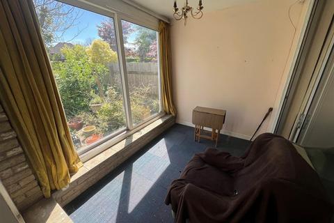 28 Arnold Road, Shirley, Solihull, B90 3JP