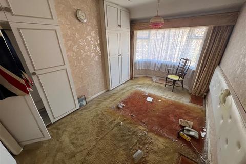 28 Arnold Road, Shirley, Solihull, B90 3JP