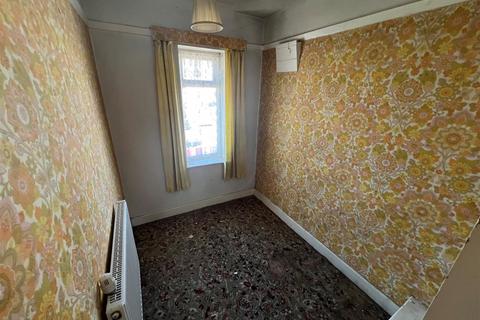 28 Arnold Road, Shirley, Solihull, B90 3JP