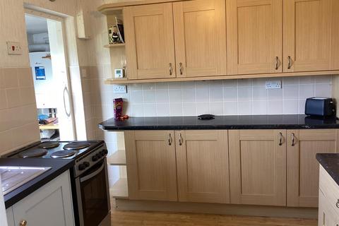 undefined, Rhianfa, Benllech, Tyn-Y-Gongl