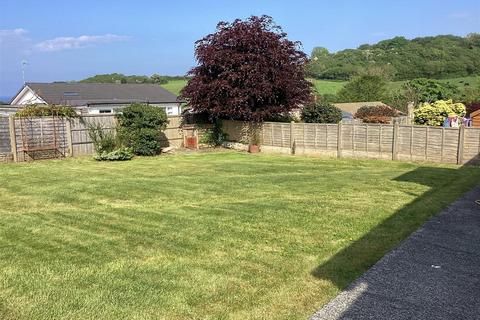 undefined, Rhianfa, Benllech, Tyn-Y-Gongl