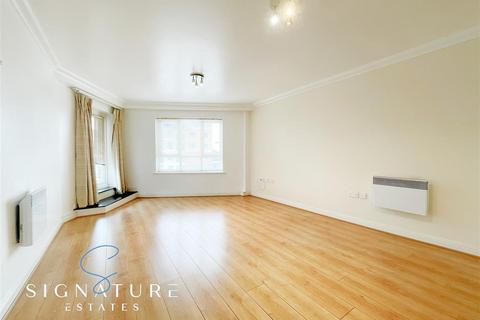 1 bedroom flat for sale, Rockwell Court The Gateway Watford Hertfordshire
