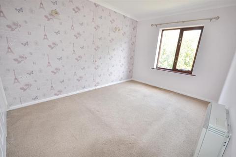 2 bedroom flat for sale, Stafford Street, Stone