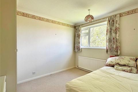 2 bedroom flat for sale, Silverdale Court, Woodthorpe