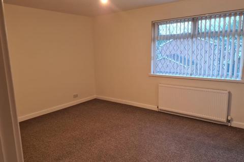 2 bedroom terraced house to rent, Johnson Street, Manchester M46