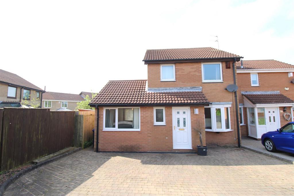 Reedham Court, Meadow Rise, Newcastle... 3 bed semidetached house for