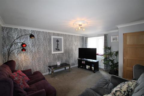 3 bedroom semi-detached house for sale, Reedham Court, Meadow Rise, Newcastle Upon Tyne