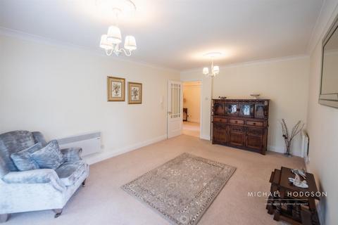 2 bedroom apartment for sale, Queen Alexandra Road, Ashbrooke, Sunderland