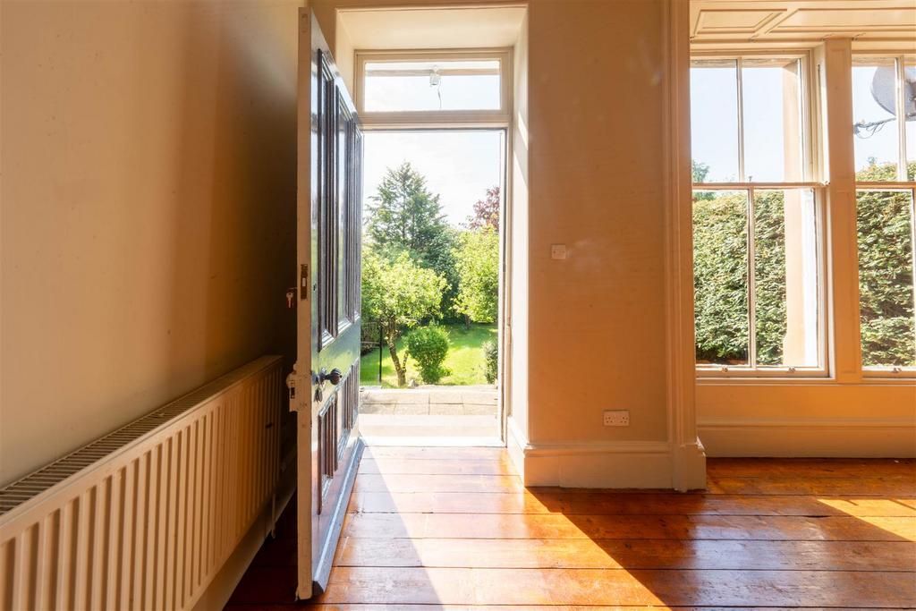 6 Croft Park-31.jpg