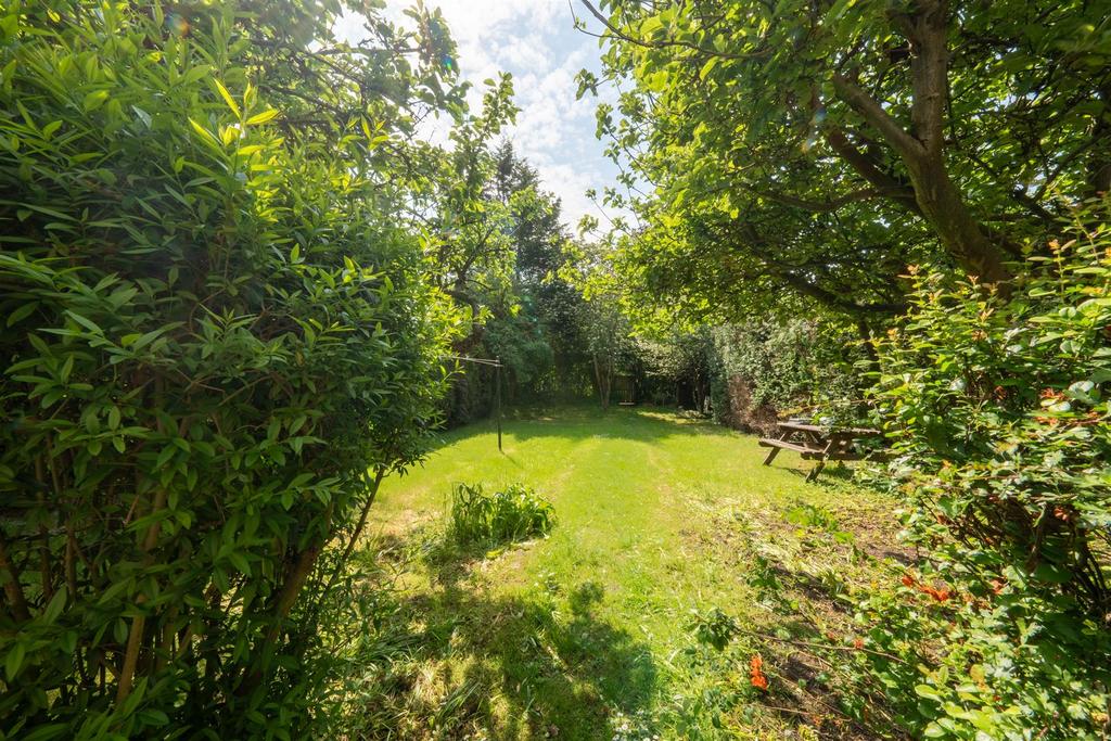 6 Croft Park-33.jpg