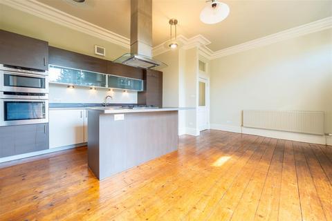 6 Croft Park, Perth, PH2 0DX