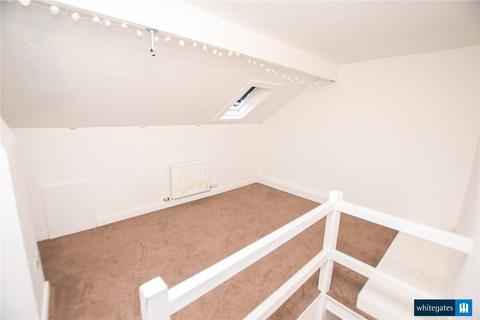 3 Temple Crescent, Leeds, LS11 8BG
