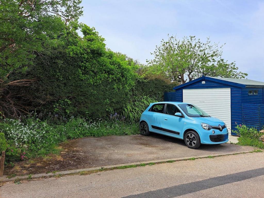 Garden, Garage &amp; Parking