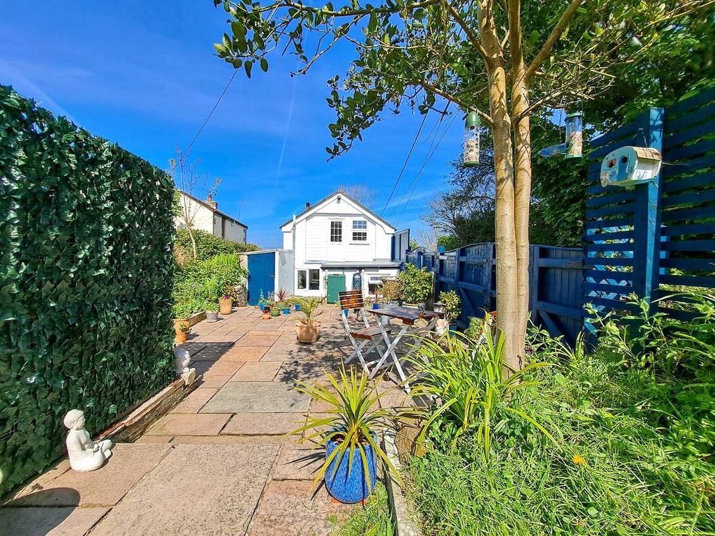 Garden, Garage &amp; Parking