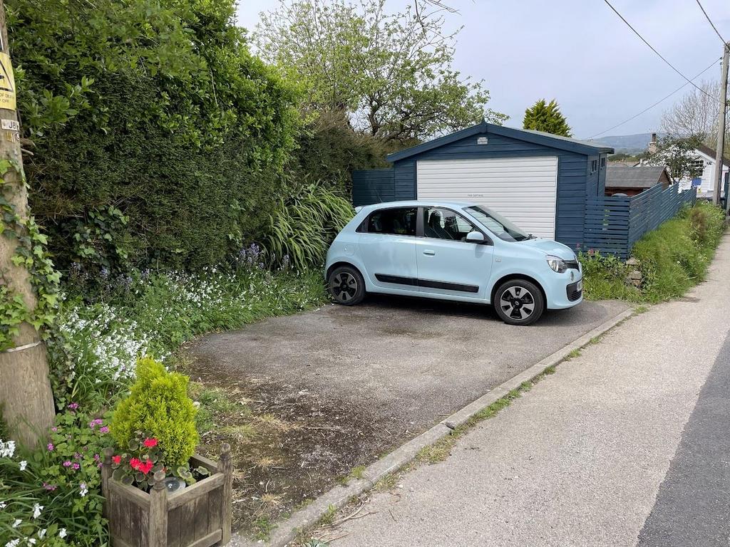 Garden, Garage &amp; Parking