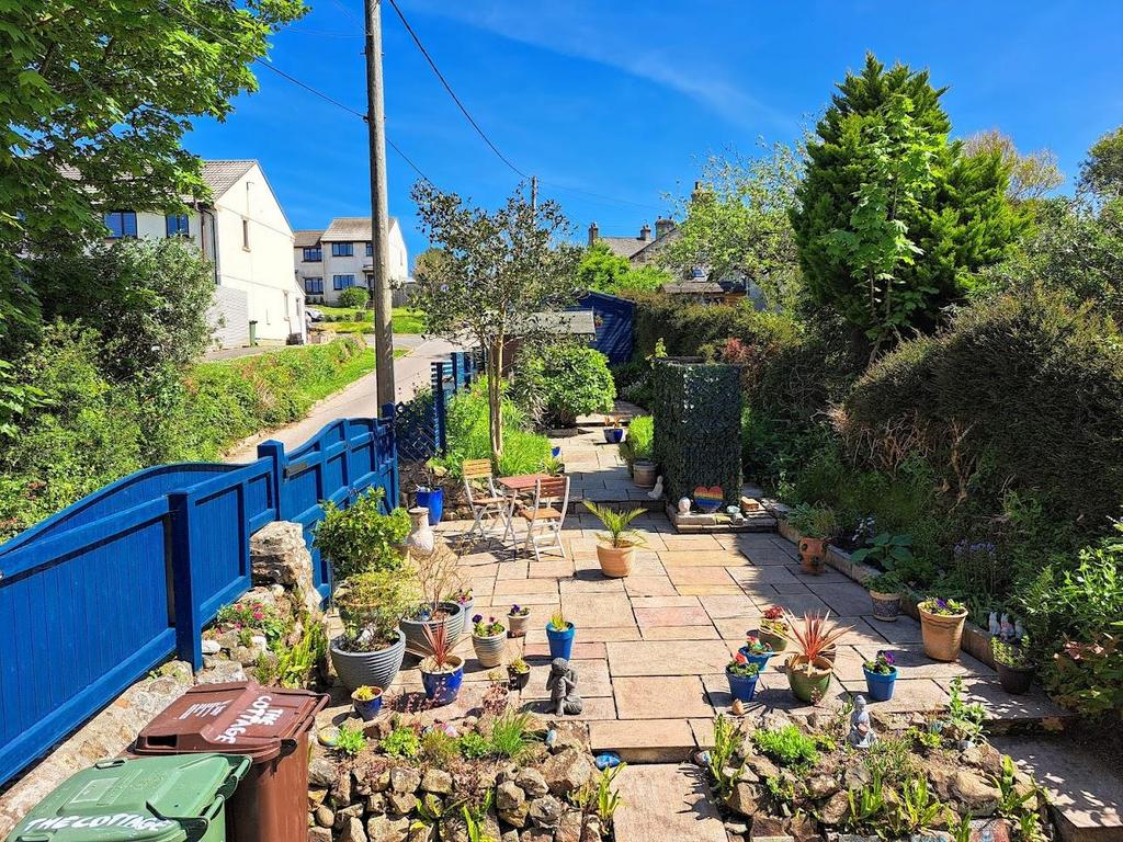 Garden, Garage &amp; Parking