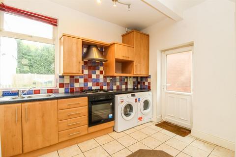 2 bedroom end of terrace house for sale, Westfield Street, Ossett WF5