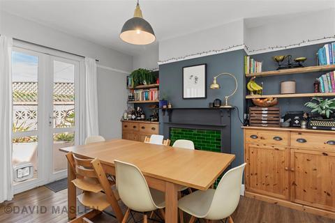 3 bedroom house for sale, Richmond Road, Brighton