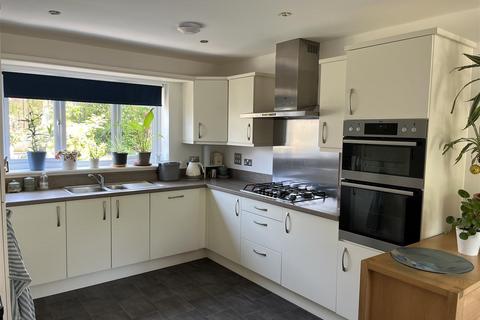 4 bedroom detached house for sale, Quillet Close, St. Austell
