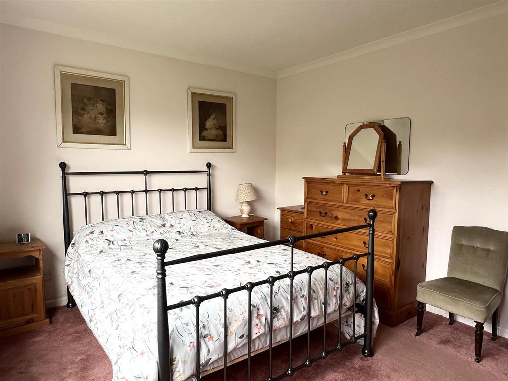 Bedroom - En-Suite