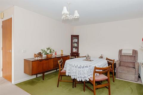 2 bedroom retirement property for sale, Rogate Road, Worthing, BN13 2EE