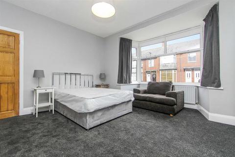 2 bedroom flat to rent, Rokeby Terrace, Heaton