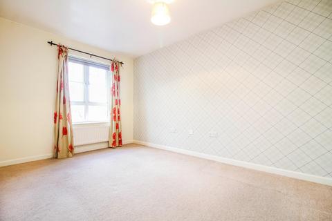 2 bedroom flat to rent, Haswell Gardens, North Shields