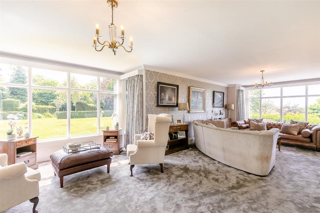 8599223-interior08.jpg