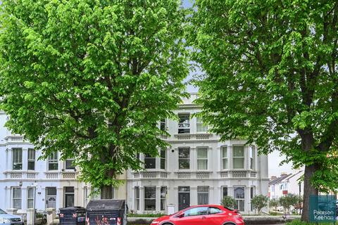 2 bedroom flat for sale, Sackville Road, Hove