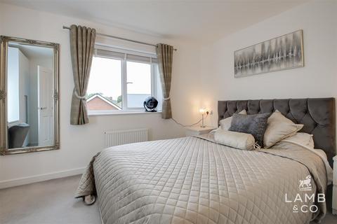 3 Chaplin Drive, Thorpe-le-soken, Clacton-on-sea, CO16 0EY