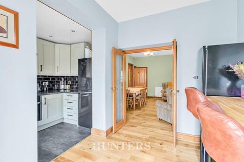 132 Grimshaw Lane, Middleton, Manchester, M24 2AF