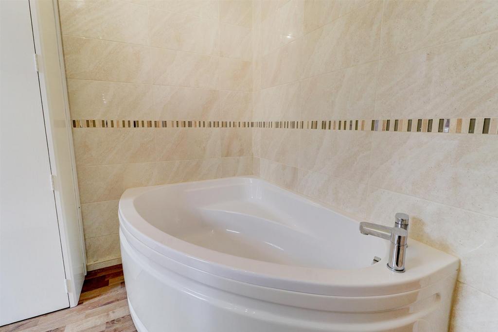 Corner Bath
