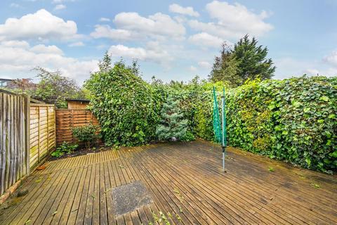 517 Honeypot Lane, Stanmore, HA7 1JH
