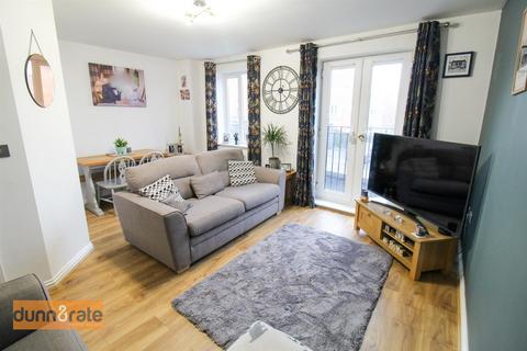 3 bedroom townhouse for sale, Oakfield Close, Stoke-On-Trent ST6
