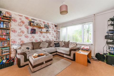 3 bedroom semi-detached house for sale, Abbotswood Close, Romsey, Hampshire
