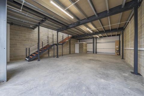 Industrial unit to rent, Maple Leaf Business Park, Manston, Ramsgate