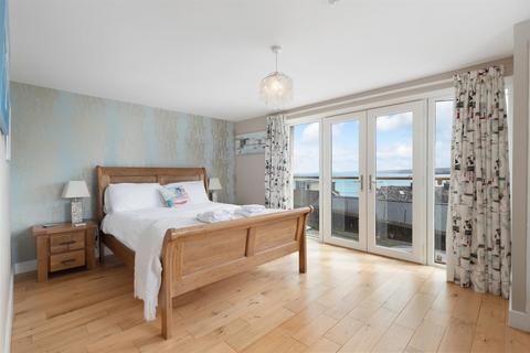 Glencoe Lewis Terrace, New Quay, SA45 9PG