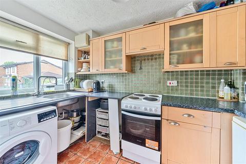 2 bedroom terraced house for sale, Sovereign Grove, Wembley