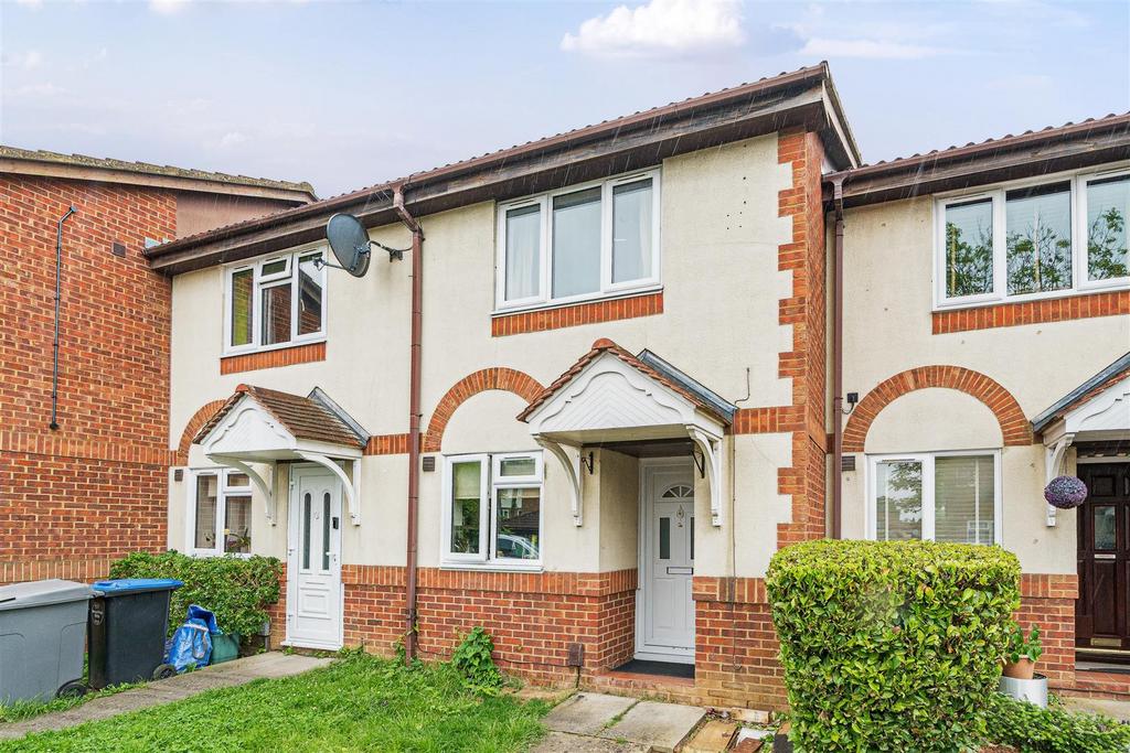 Sovereign Grove, Wembley 2 bed terraced house for sale £434,950