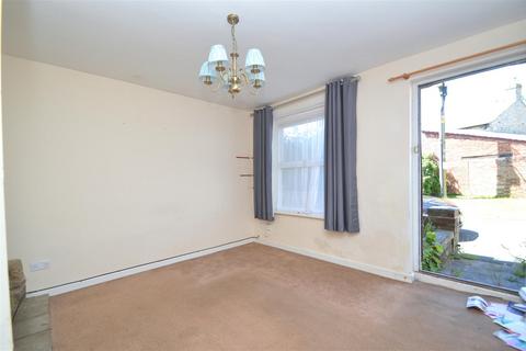 2 bedroom semi-detached house for sale, Freshwater