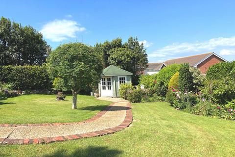 4 bedroom detached house for sale, Totland Bay